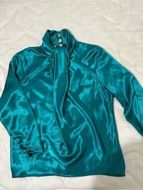 Any reasonable OFFER! Women’s clothing clearance sale! $15 per item!